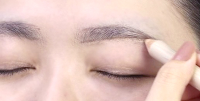 アイブロウ仕上がりイメージ確認